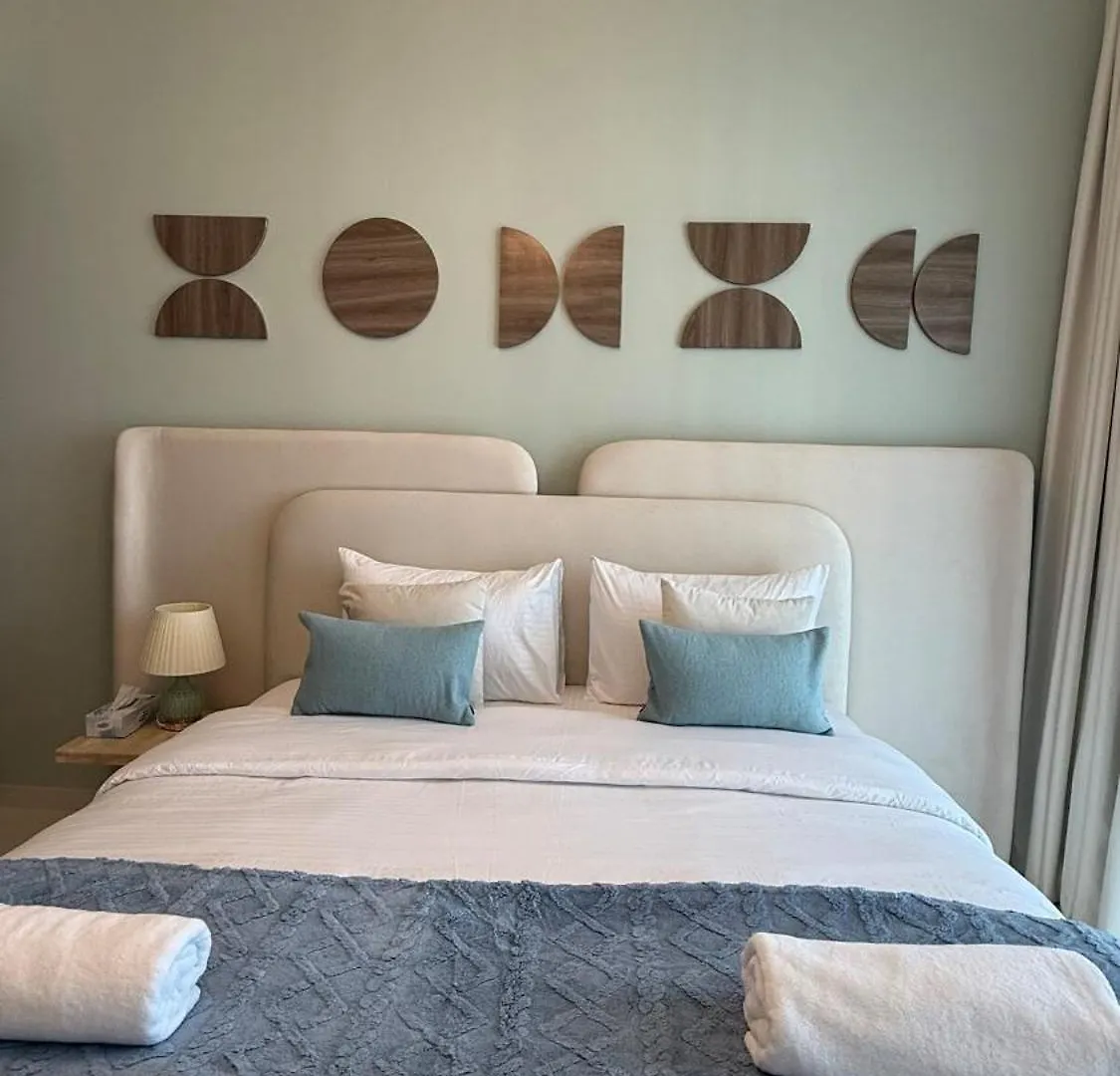 Appartamento Seaside Elegance 1Br At Emaar Beachfront Dubai